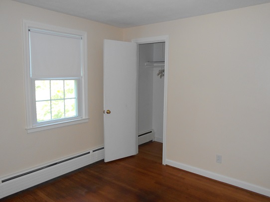 Primary Photo - 29 Shadow Ln