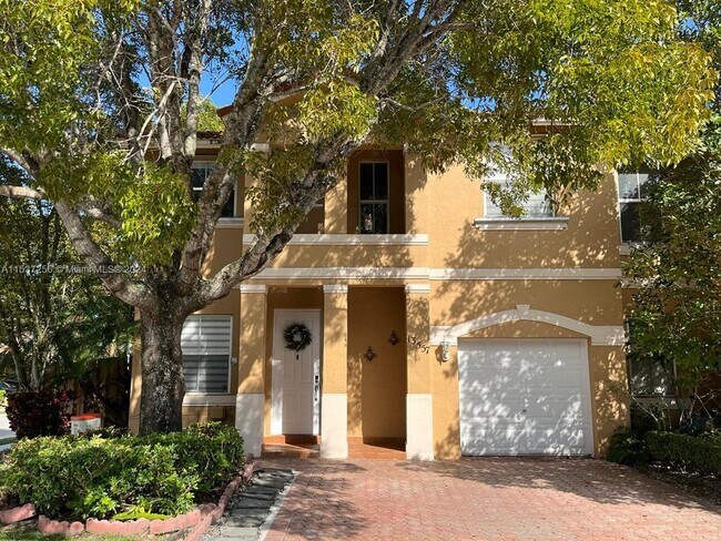 Foto del edificio - 13557 NW 7th Pl