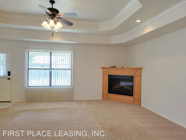 Building Photo - 3 br, 2 bath House - 1000 Stanton Pl.