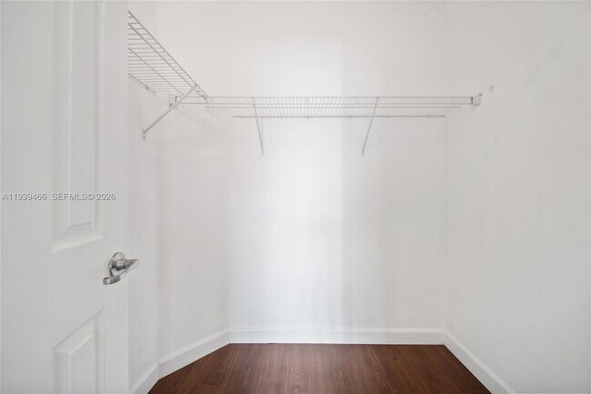 Foto del edificio - 3641 NE 4th St