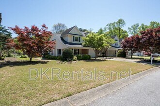 Building Photo - 898 Halston Ct