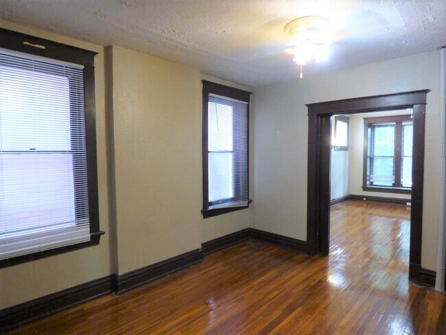 Building Photo - 3952 De Tonty St
