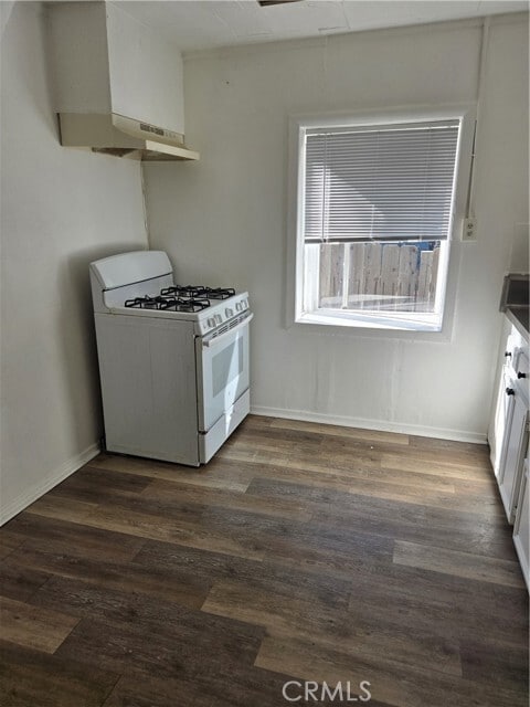 Building Photo - 353 CA-138