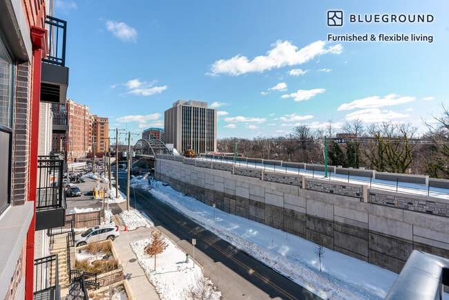 Building Photo - 3929 Landmark Ct