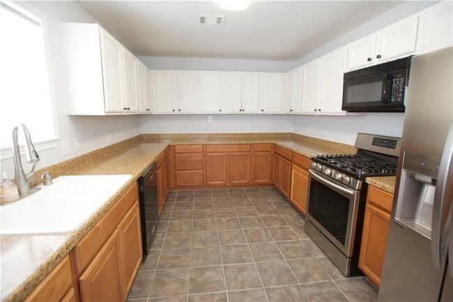 Building Photo - 1314 Garden Path Dr