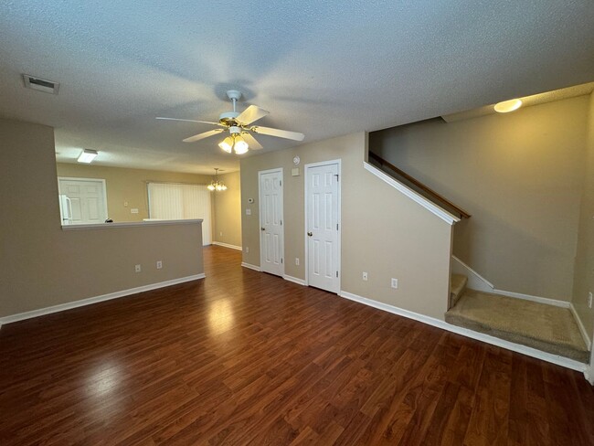 Foto del edificio - Myrtle Beach - 2 Bedroom / 1.5 Bath Townhome