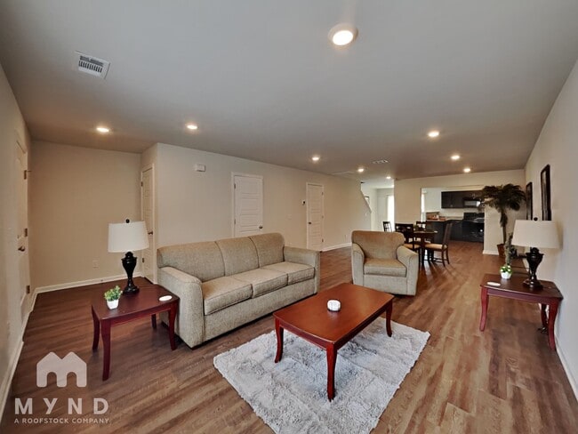 Building Photo - 43 Brown Thrasher Ct