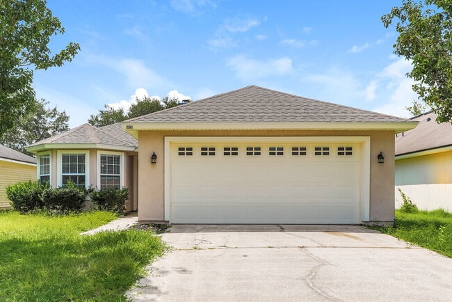 Building Photo - 8030 Welbeck Ln