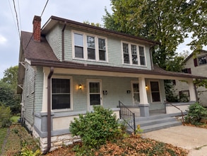Building Photo - 421 Steele St
