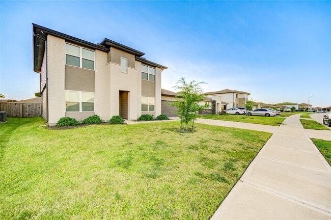 Foto del edificio - 6846 Dell Vista Drive