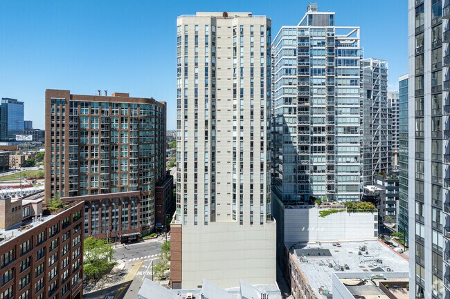 Foto del edificio - Admirals Pointe