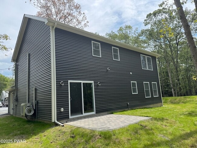 Building Photo - 125 Cobblestone Dr
