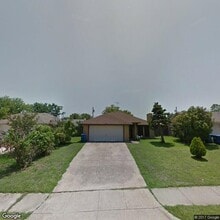 Building Photo - 3820 Lillie St