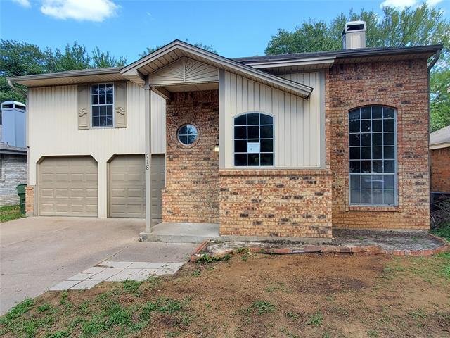 Primary Photo - 918 Blue Jay Dr