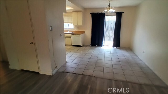 Foto del edificio - 124 E Colorado Blvd