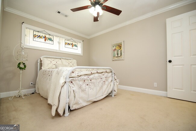 Foto del edificio - 104 Ridgecrest Rd