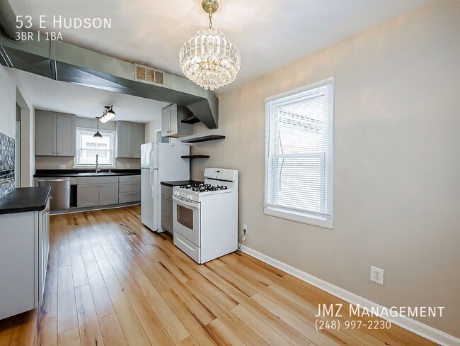 Building Photo - 53 E Hudson Ave