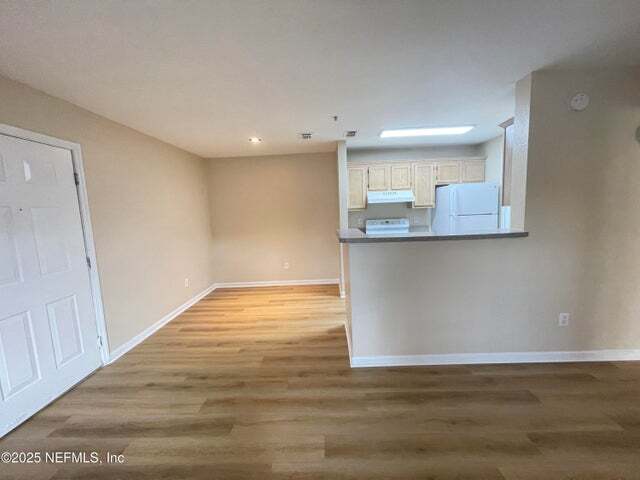Foto del edificio - 7701-7613 Timberland Crossing Dr