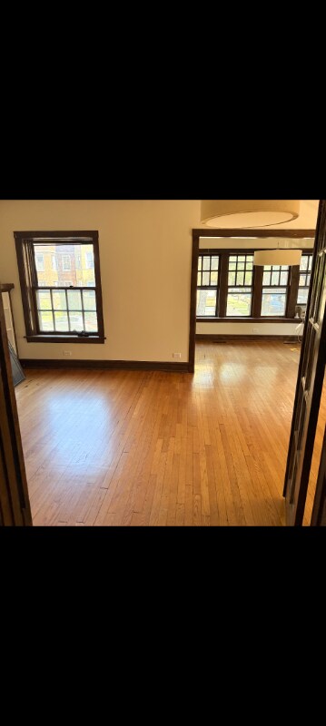 Photo - 4840 N Talman Ave (Chicago, IL)