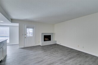 Building Photo - 3790 Shirebrook Dr