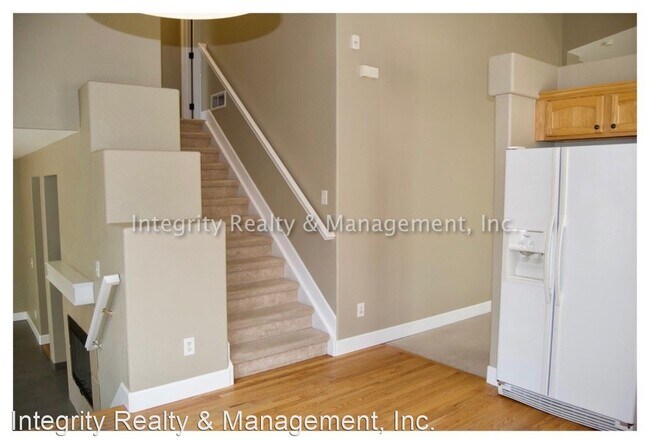 Building Photo - 3 br, 2.5 bath House - 10686 Cherrybrook Cir