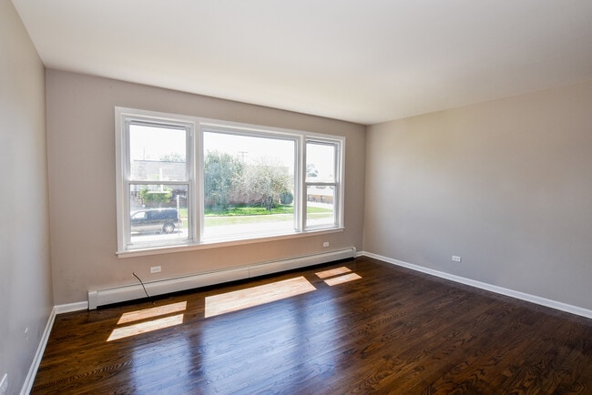 Building Photo - 60 N Wolf Rd