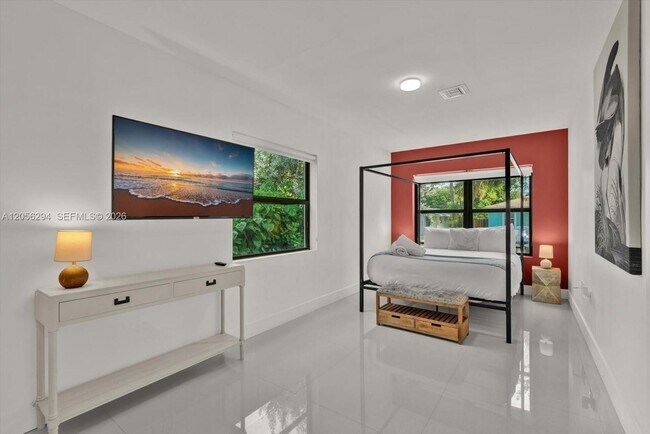 Foto del edificio - 808 SW 29th St
