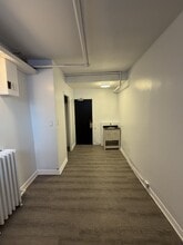 Building Photo - 119 Daly Ave