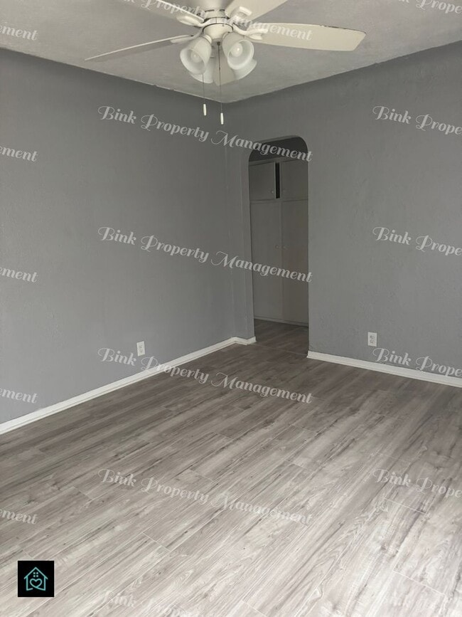 Foto del edificio - 15808 Southfield Fwy