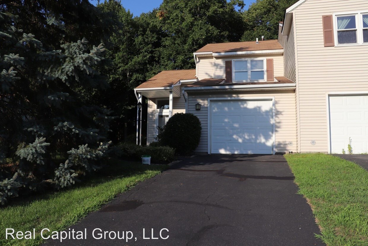 Primary Photo - 2 br, 2.5 bath House - 53 Cooks Court