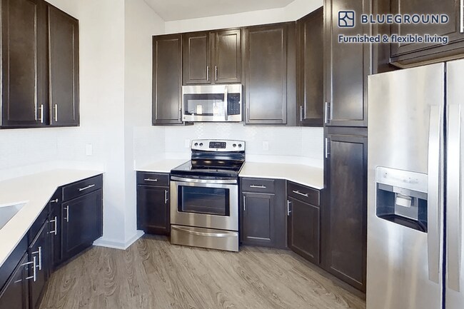 Foto del edificio - 4300 Swanson Wy