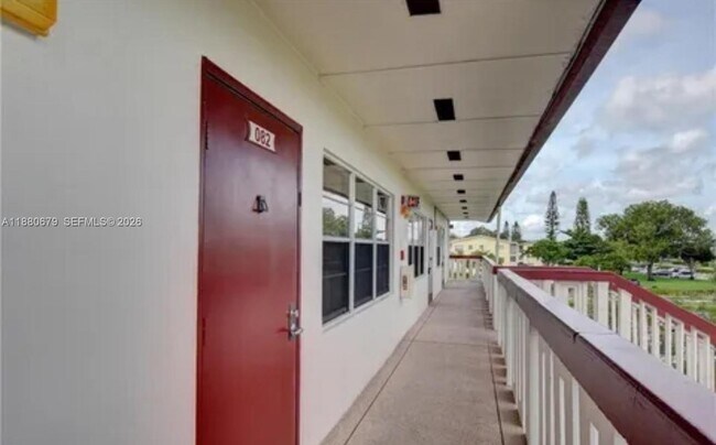 Foto del edificio - 82 Fanshaw B