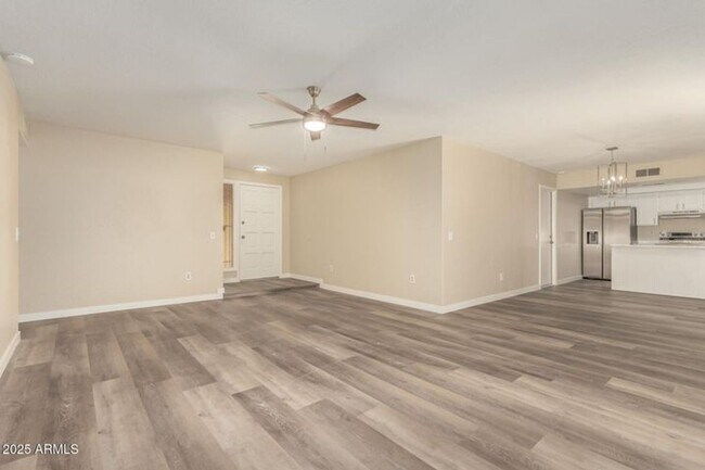 Building Photo - 16043 N 30th Ave