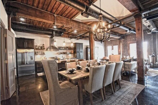 Foto del edificio - 320 Peters St SW