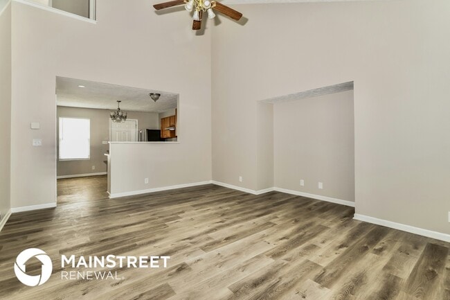 Building Photo - 6226 Maravian Dr