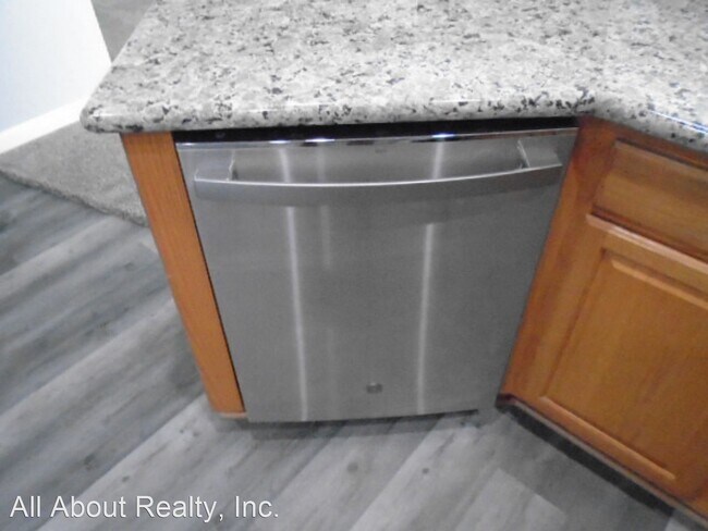 Foto del edificio - 3 br, 3 bath House - 3420 KENSINGTON COURT