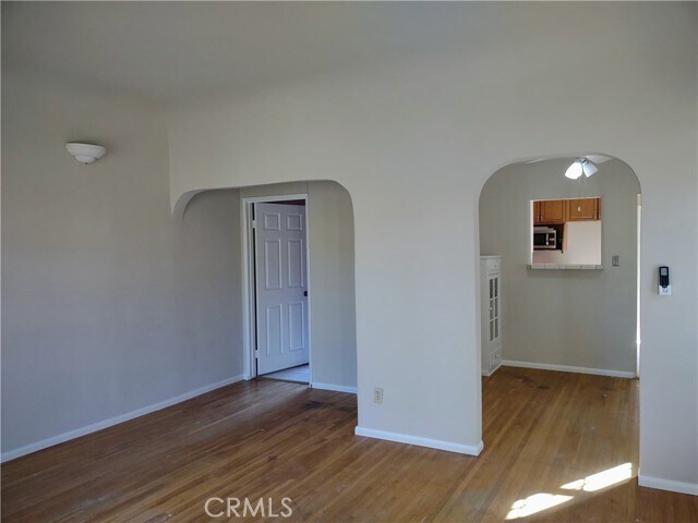Building Photo - 30190 Mountain View W