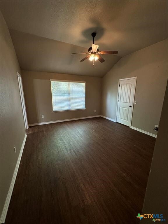 Building Photo - 601 Sladecek Dr