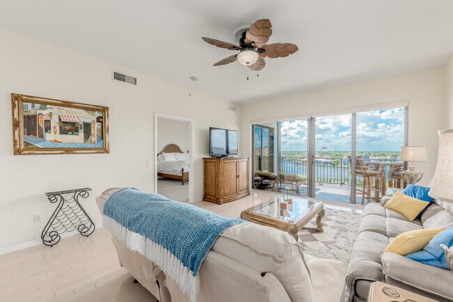 Foto del edificio - 370 Golfview Rd