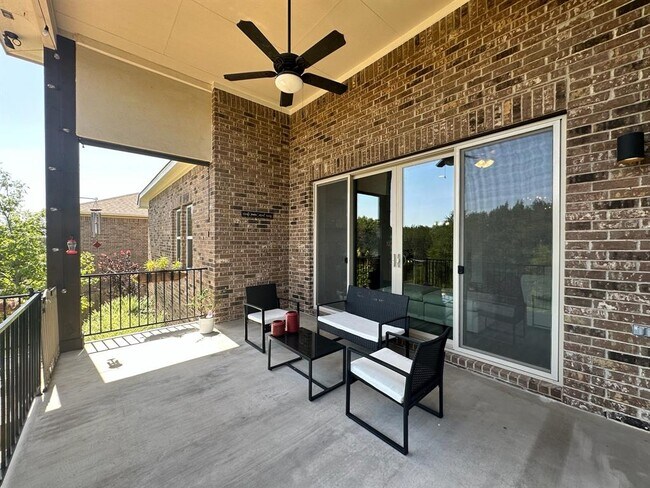 Foto del edificio - 240 Brentwood Dr