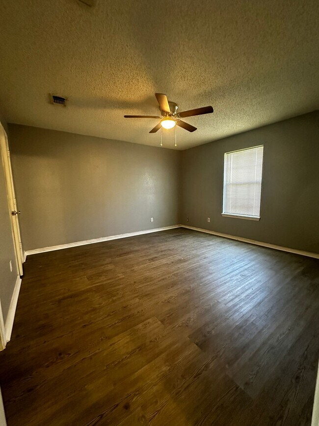 113 Brenda Dr, Mount Pleasant, TX 75455 House Rental in Mount Pleasant, TX