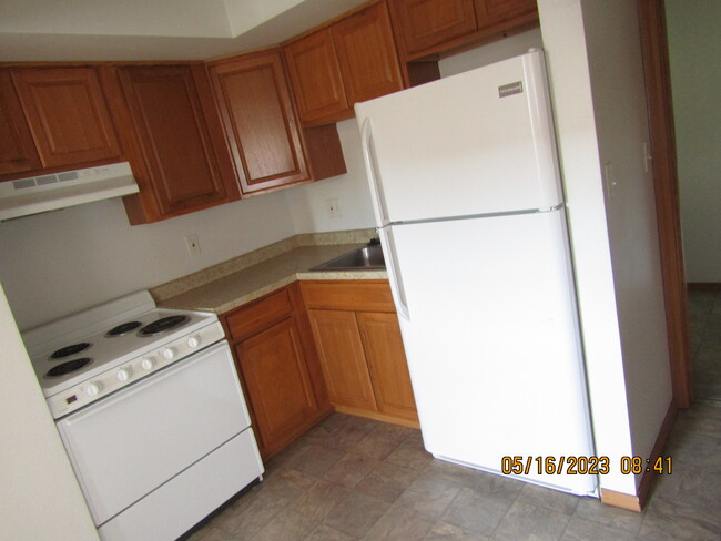 Kitchen - Wedgewood Apartments