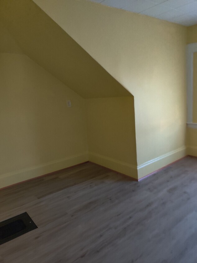 Primary Photo - 205 N Normal St