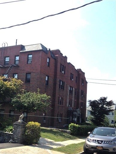 Foto principal - 1 Lincoln Ave
