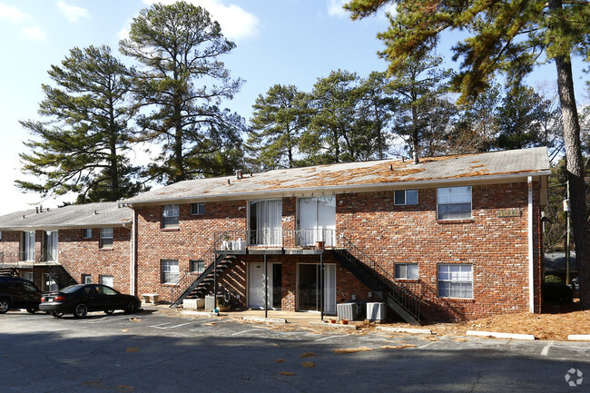 Building Photo - Woodgate Apartments