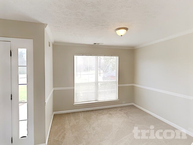 Foto del edificio - 936 Edgewood Ln