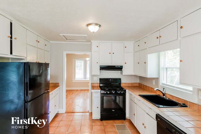 Building Photo - 674 Oak Moss Dr
