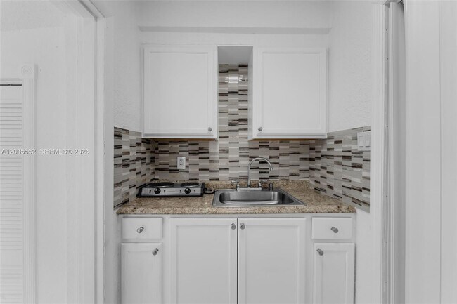 Foto del edificio - 201 SW 51st Ct