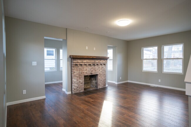 Foto del edificio - 1316 Grant Ave