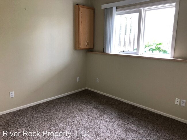Building Photo - 3 br, 2 bath House - 3317 30th Ave S